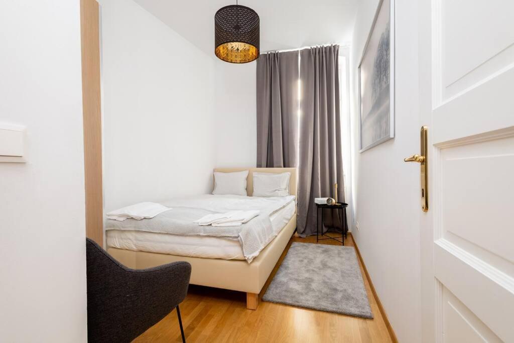 Orestaliving- 3Br On The Daube Canal/Friedensbruecke Вена Экстерьер фото